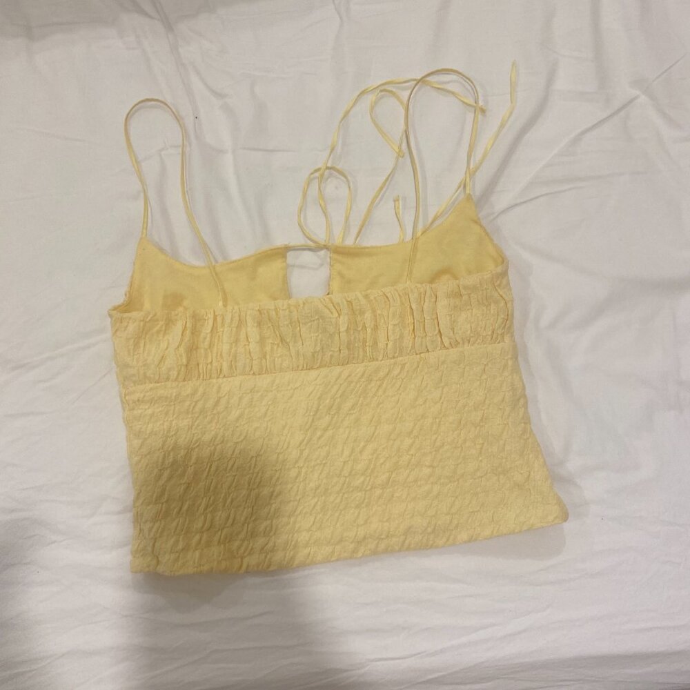 Textured Crop Top - Picture 7 of 8